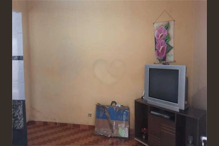 Casa à venda com 1 quarto, 140m² em Utinga, Santo André