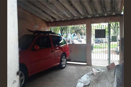 Casa à venda com 1 quarto, 140m² em Utinga, Santo André