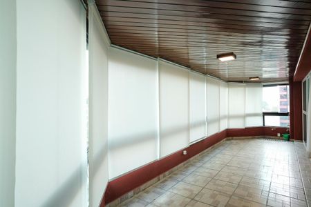 Apartamento para alugar com 150m², 3 quartos e 2 vagasVaranda