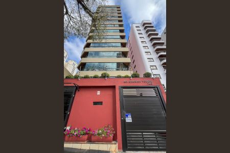 Apartamento para alugar com 150m², 3 quartos e 2 vagasFachada + plaquinha