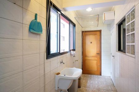 Apartamento para alugar com 150m², 3 quartos e 2 vagasÁrea de serviço