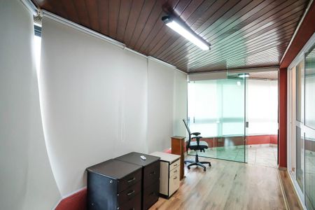 Apartamento para alugar com 150m², 3 quartos e 2 vagasEscritório