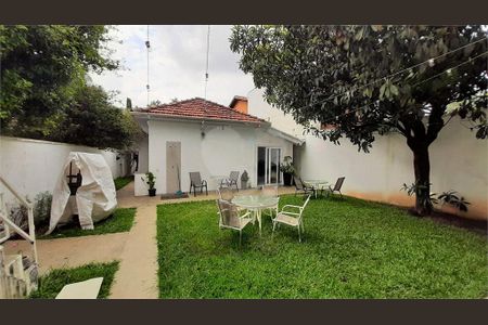 Casa à venda com 180m², 3 quartos e 4 vagas