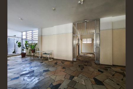 Apartamento à venda com 45m², 1 quarto e 1 vaga Apartamento à venda com 45m², 1 quarto e 1 vagaFachada e portaria
