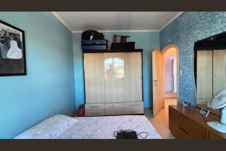 Casa à venda com 198m², 3 quartos e 2 vagas Casa à venda com 198m², 3 quartos e 2 vagasQuarto 2