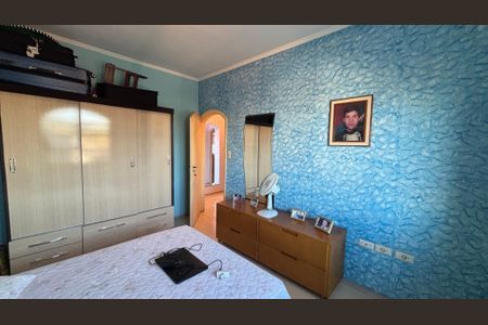 Casa à venda com 198m², 3 quartos e 2 vagas Casa à venda com 198m², 3 quartos e 2 vagasQuarto 2