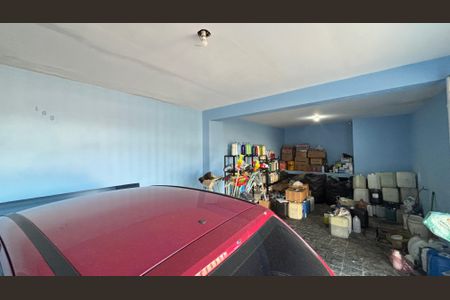 Casa à venda com 198m², 3 quartos e 2 vagas Casa à venda com 198m², 3 quartos e 2 vagasGaragem
