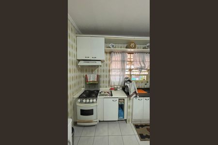 Casa à venda com 198m², 3 quartos e 2 vagas Casa à venda com 198m², 3 quartos e 2 vagasCozinha