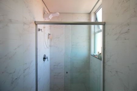 Apartamento à venda com 146m², 3 quartos e 4 vagasBanheiro