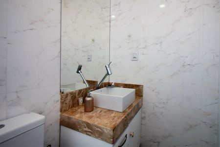 Apartamento à venda com 146m², 3 quartos e 4 vagasBanheiro