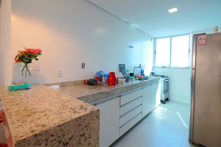 Apartamento à venda com 146m², 3 quartos e 4 vagasCozinha