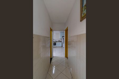 Casa à venda com 160m², 3 quartos e 3 vagas Casa à venda com 160m², 3 quartos e 3 vagasCorredor