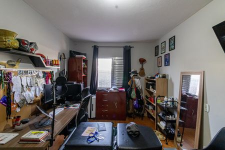 Casa à venda com 160m², 3 quartos e 3 vagas Casa à venda com 160m², 3 quartos e 3 vagasQuarto 1