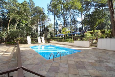 Apartamento à venda com 70m², 3 quartos e 2 vagas Apartamento à venda com 70m², 3 quartos e 2 vagasÁrea comum - Piscina