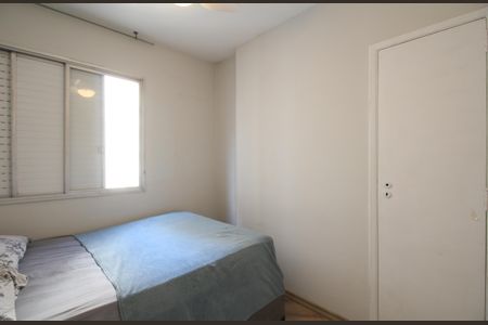 Apartamento à venda com 70m², 3 quartos e 2 vagas Apartamento à venda com 70m², 3 quartos e 2 vagasQuarto 1