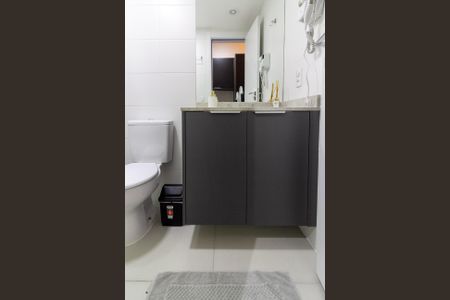 Apartamento à venda com 28m², 1 quarto e sem vaga Apartamento à venda com 28m², 1 quarto e sem vagaBanheiro