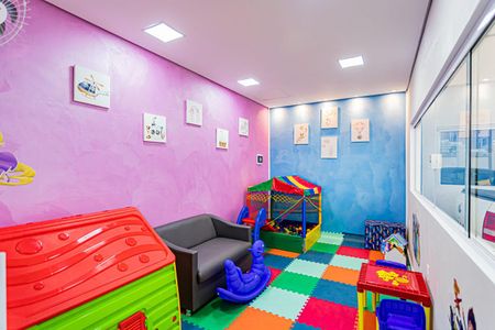 Apartamento à venda com 43m², 2 quartos e 1 vaga Apartamento à venda com 43m², 2 quartos e 1 vagaÁrea comum