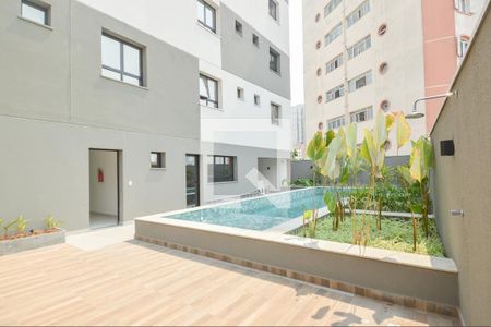 Studio para alugar com 26m², 1 quarto e 1 vaga Studio para alugar com 26m², 1 quarto e 1 vagaÁrea comum - Piscina