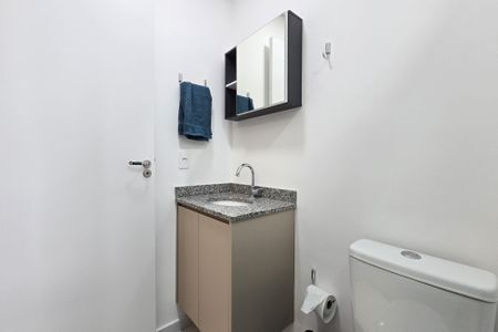 Studio para alugar com 26m², 1 quarto e 1 vaga Studio para alugar com 26m², 1 quarto e 1 vagaBanheiro