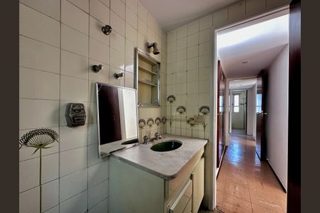 Apartamento para alugar com 100m², 3 quartos e 1 vaga Apartamento para alugar com 100m², 3 quartos e 1 vagaBanheiro Suíte