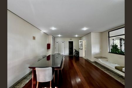 Apartamento para alugar com 100m², 3 quartos e 1 vaga Apartamento para alugar com 100m², 3 quartos e 1 vagaSalão de Festas