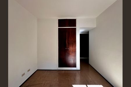 Apartamento para alugar com 100m², 3 quartos e 1 vaga Apartamento para alugar com 100m², 3 quartos e 1 vagaSuíte