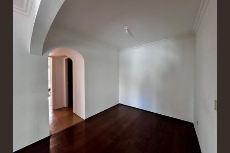 Apartamento para alugar com 100m², 3 quartos e 1 vaga Apartamento para alugar com 100m², 3 quartos e 1 vagaSala