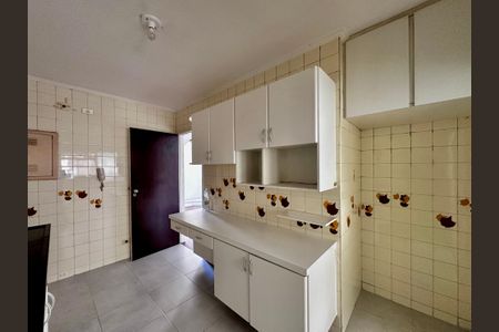 Apartamento para alugar com 100m², 3 quartos e 1 vaga Apartamento para alugar com 100m², 3 quartos e 1 vagaCozinha