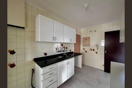 Apartamento para alugar com 100m², 3 quartos e 1 vaga Apartamento para alugar com 100m², 3 quartos e 1 vagaCozinha