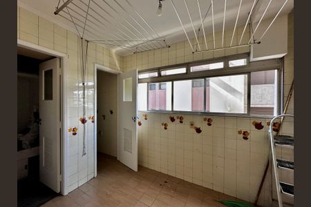 Apartamento para alugar com 100m², 3 quartos e 1 vaga Apartamento para alugar com 100m², 3 quartos e 1 vagaÁrea de Serviço