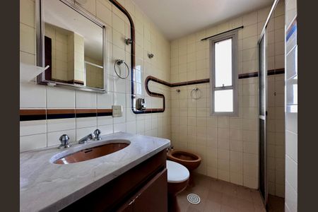 Apartamento para alugar com 100m², 3 quartos e 1 vaga Apartamento para alugar com 100m², 3 quartos e 1 vagaBanheiro Social