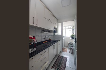 Apartamento à venda com 64m², 2 quartos e 1 vaga Apartamento à venda com 64m², 2 quartos e 1 vagaCozinha