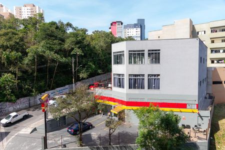 Apartamento para alugar com 50m², 2 quartos e 1 vaga Apartamento para alugar com 50m², 2 quartos e 1 vagaVista da Varanda da Sala