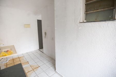 Apartamento para alugar com 45m², 2 quartos e sem vagaCozinha e Área de Serviço