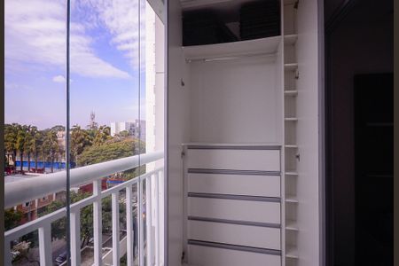 Apartamento à venda com 53m², 2 quartos e 1 vaga Apartamento à venda com 53m², 2 quartos e 1 vagaVaranda da Sala