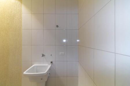 Casa de condomínio à venda com 112m², 2 quartos e 2 vagas Casa de condomínio à venda com 112m², 2 quartos e 2 vagasÁrea de Serviço