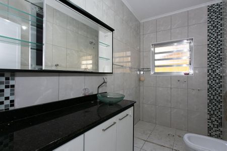 Casa à venda com 149m², 3 quartos e 3 vagas Casa à venda com 149m², 3 quartos e 3 vagasBanheiro da Suíte
