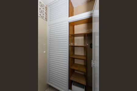 Casa à venda com 149m², 3 quartos e 3 vagas Casa à venda com 149m², 3 quartos e 3 vagasDespensa