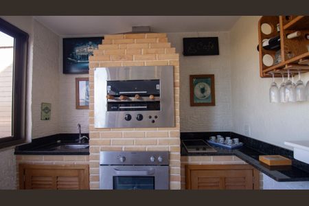 Apartamento à venda com 340m², 4 quartos e 3 vagas Apartamento à venda com 340m², 4 quartos e 3 vagasÁrea Gourmet