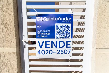 Casa à venda com 450m², 4 quartos e 5 vagas Casa à venda com 450m², 4 quartos e 5 vagasPlaquinha