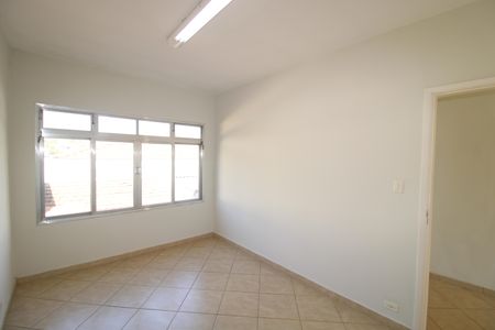 Casa à venda com 0m², 2 quartos e 2 vagasQuarto 2
