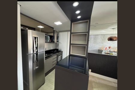 Apartamento à venda com 68m², 2 quartos e 1 vaga