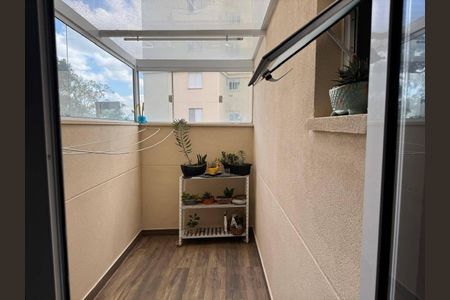 Apartamento à venda com 68m², 2 quartos e 1 vaga