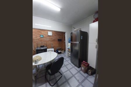 Casa à venda com 190m², 2 quartos e 1 vaga