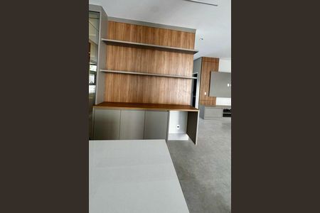 Casa à venda com 262m², 3 quartos e 4 vagas