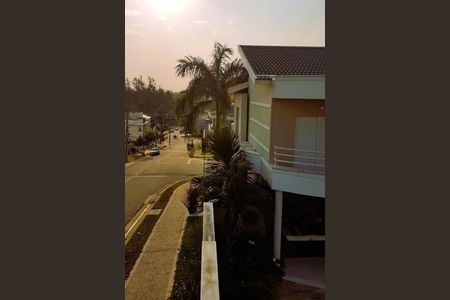Casa à venda com 351m², 3 quartos e 2 vagas