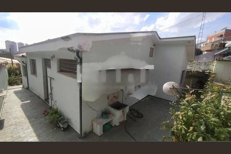 Casa à venda com 174m², 4 quartos e 2 vagas