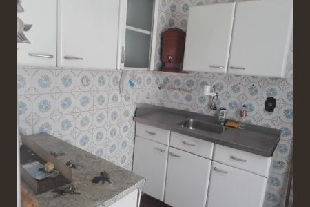 Casa à venda com 174m², 4 quartos e 2 vagas
