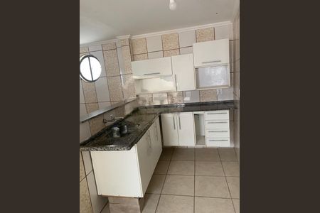 Casa à venda com 190m², 4 quartos e 2 vagas