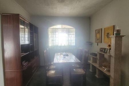 Casa à venda com 140m², 3 quartos e 2 vagas